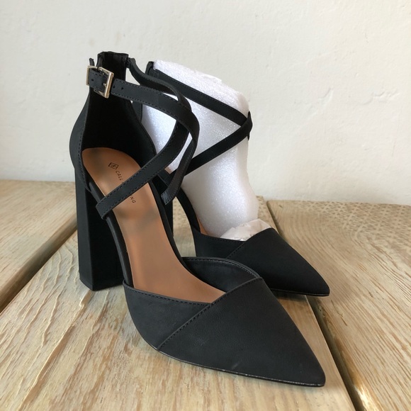 Black Heel with big heel, perfect business shoe - Picture 1 of 8